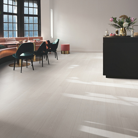 Ламинат Quick Step Impressive IM4665 Дуб серый лакированный (фото 4)
